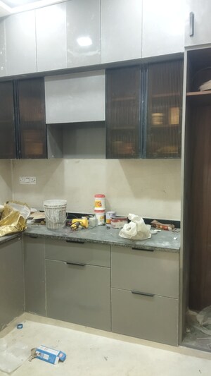 Room in 3 BHK Builder Floor at Rohini Sector 24 – for Sale