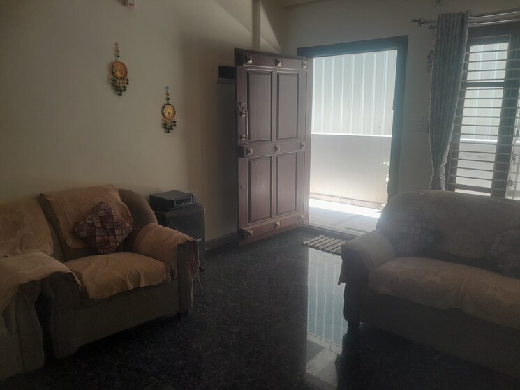 Living Room, nri layout 2 Bedroom 1500 Sq.Ft. Builder Floor In Nri Layout Bangalore 9632475