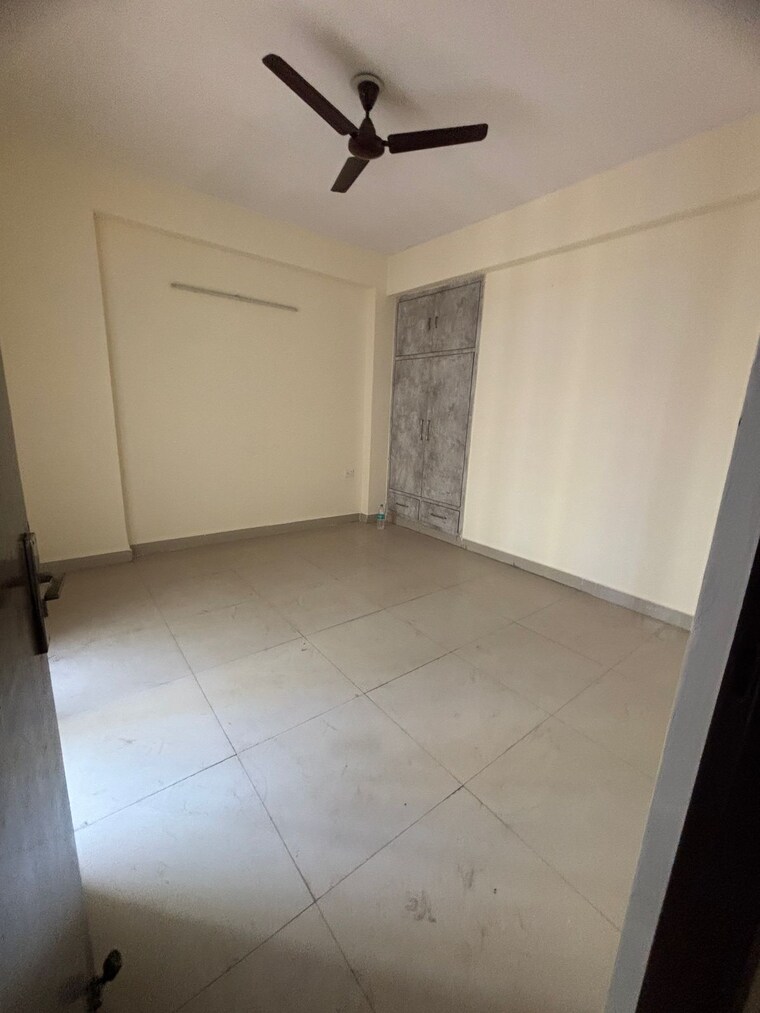 Room, paramount-emotions 2 Bedroom 1075 Sq.Ft. Apartment In Sector 1 Greater Noida Greater Noida 9632478