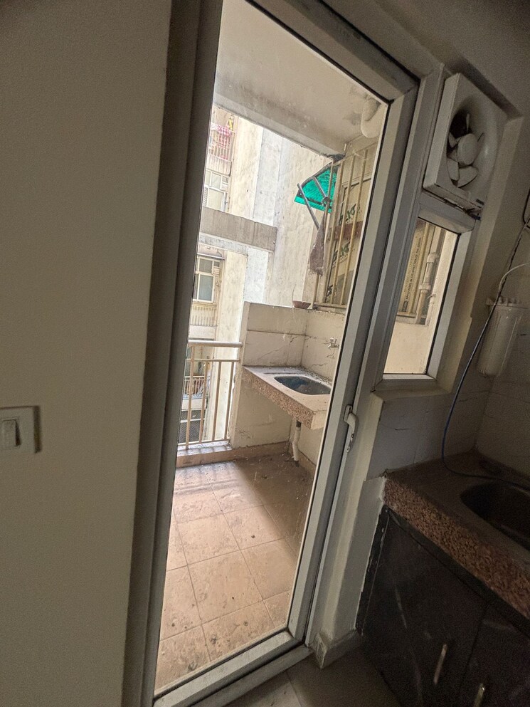 Balcony, paramount-emotions 2 Bedroom 1075 Sq.Ft. Apartment In Sector 1 Greater Noida Greater Noida 9632478