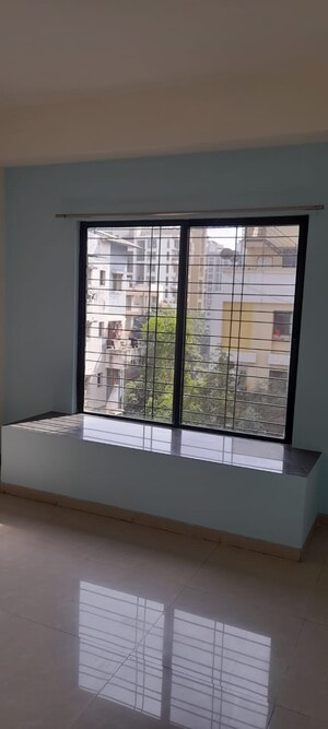 Room in 3 BHK Apartment at Wakad – for Rent