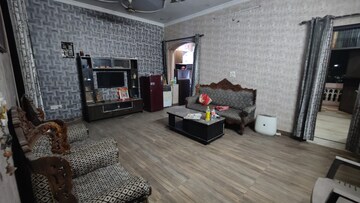 3 BHK Builder Floor For Rent in Spring Field, Sector 31
