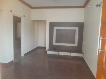 Room in 2 BHK Builder Floor at Nri Layout – for Rent