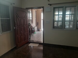 Room in 2 BHK Builder Floor at Nri Layout – for Rent