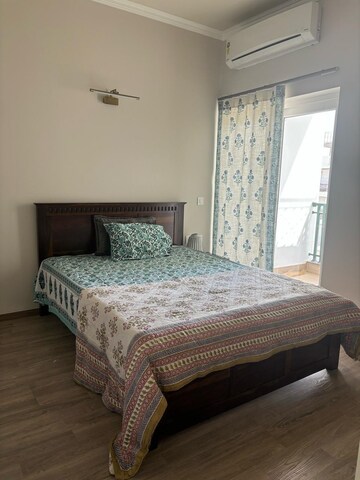 Bedroom in 2.5 BHK Builder Floor at Central Park Cerise Suites, Sohna Sector 33 – for Rent