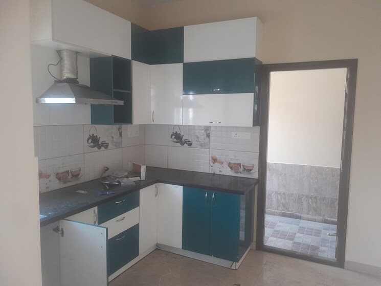 Kitchen, nri layout 3 Bedroom 1800 Sq.Ft. Builder Floor In Nri Layout Bangalore 9632549