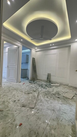 Building Lobby in 1 BHK Builder Floor at Chattarpur – for Rent