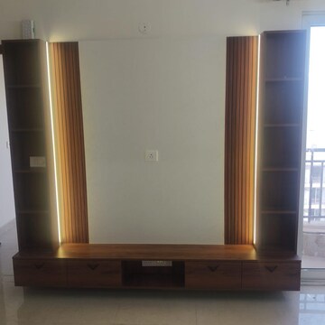 Room in 2 BHK Apartment at Signature The Millennia 3, Sector 37d – for Rent