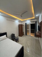 1 Rk  250 Sq.Ft. Builder Floor in Saket