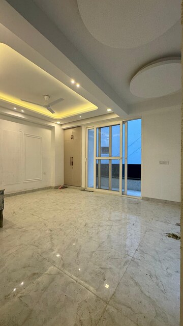 Room in 1 BHK Builder Floor at Chattarpur – for Rent