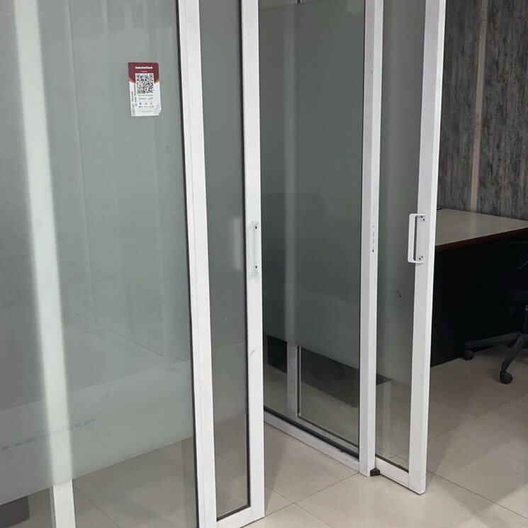 undefined, sector 17 Commercial Office Space 800 Sq.Ft. In Sector 17 Chandigarh 9632623