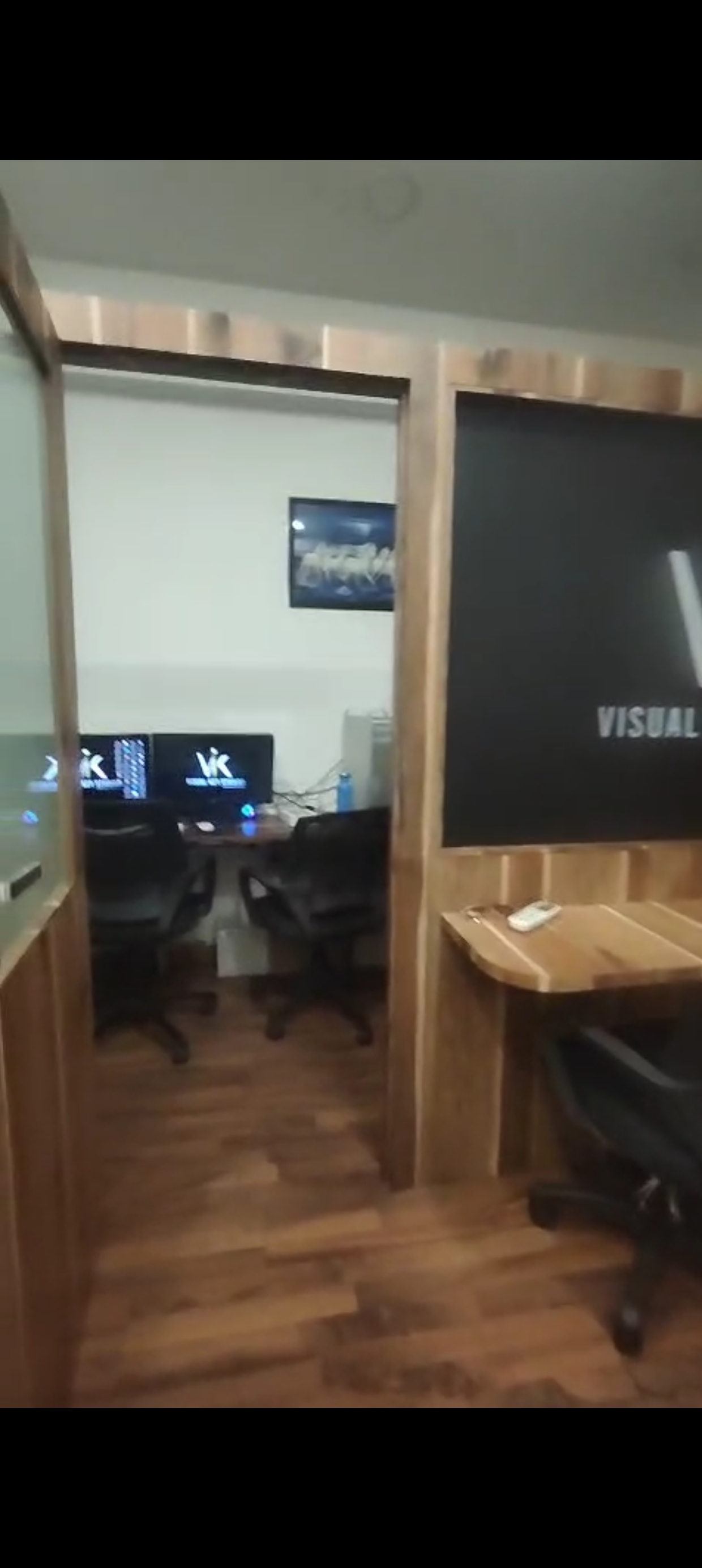 Office Space For Rent in Peninsula Plaza