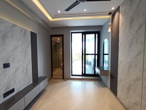 Room in 4 BHK Apartment at Sector 10 Dwarka – for Sale