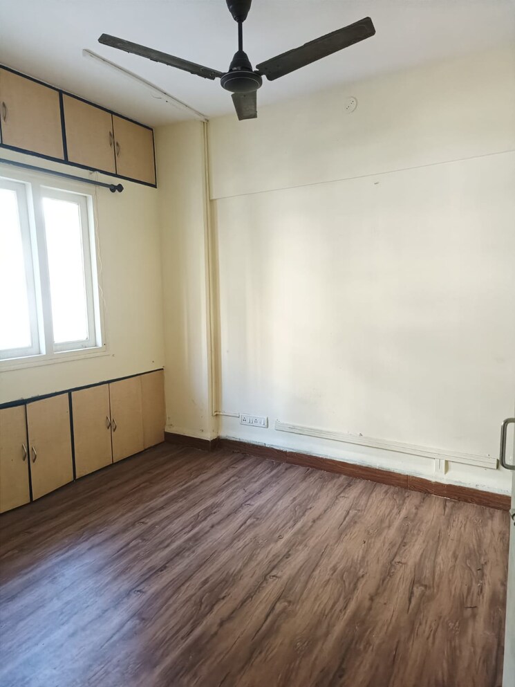 Room, lok-puram 1 Bedroom 450 Sq.Ft. Apartment In Vasant Vihar Thane 9632642