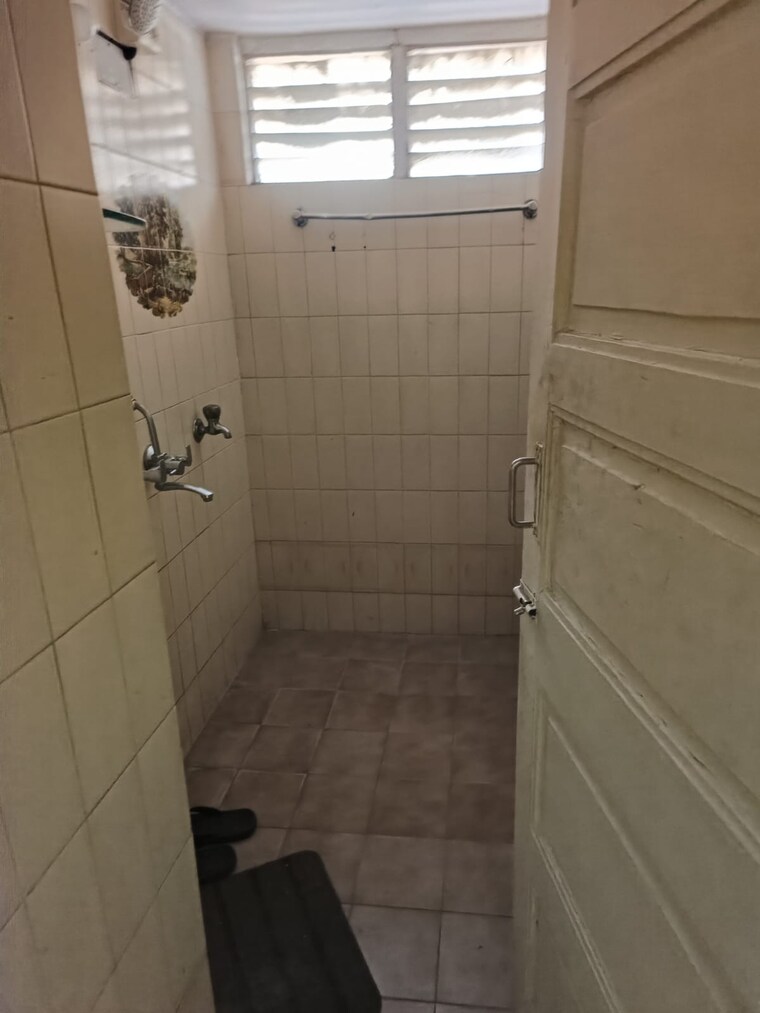 Bathroom, lok-puram 1 Bedroom 450 Sq.Ft. Apartment In Vasant Vihar Thane 9632642