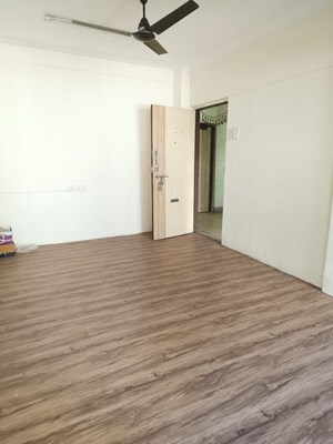 Room in 1 BHK Apartment at Lok Puram, Vasant Vihar – for Rent