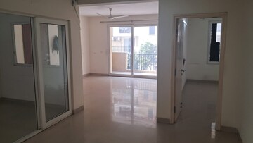 Room in 3.5 BHK Apartment at Emaar Emerald Floors Premier, Sector 65 – for Sale