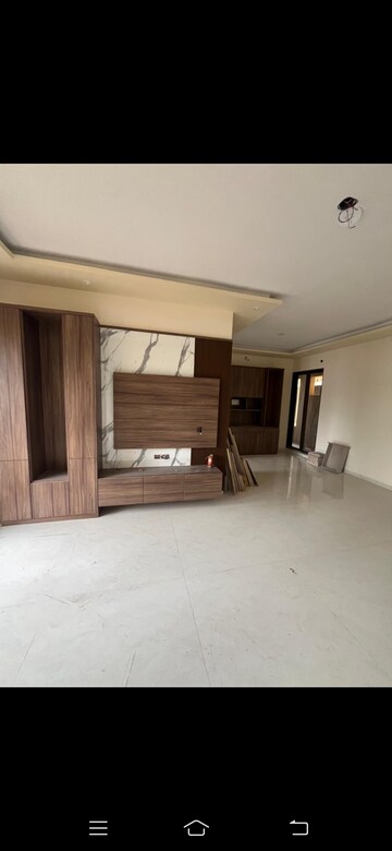 Living Room in 3 BHK Apartment at Kamal Apartment Teen Hath Naka, Louis Wadi – for Rent