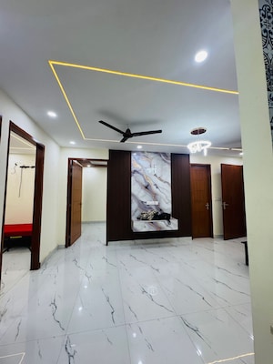 Bedroom in 2 BHK Builder Floor at Saket – for Sale