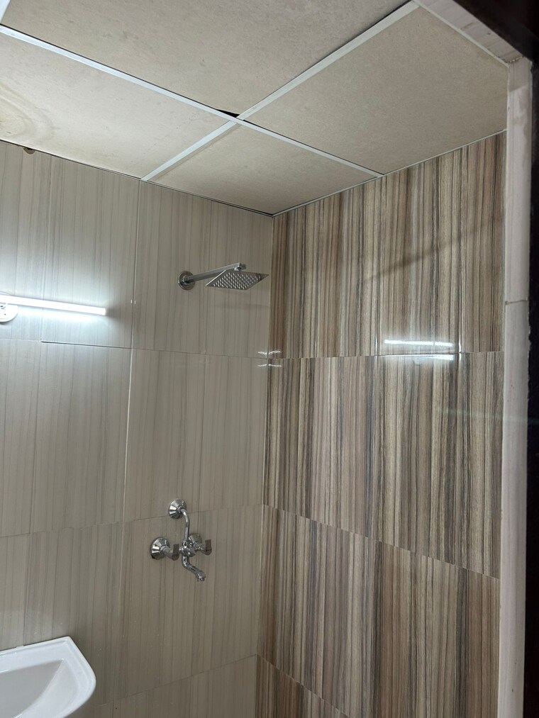 Bathroom, pivotal-riddhi-siddhi 2 Bedroom 587 Sq.Ft. Apartment In Sector 99 Gurgaon 9632662