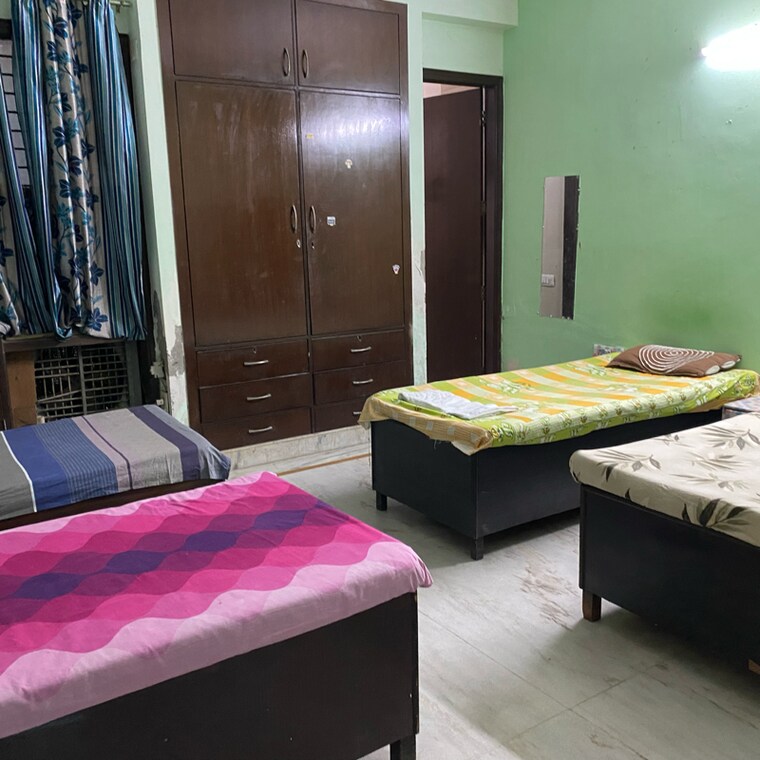 Bedroom, sector 56 Pg For Girls In Sector 56 9632667