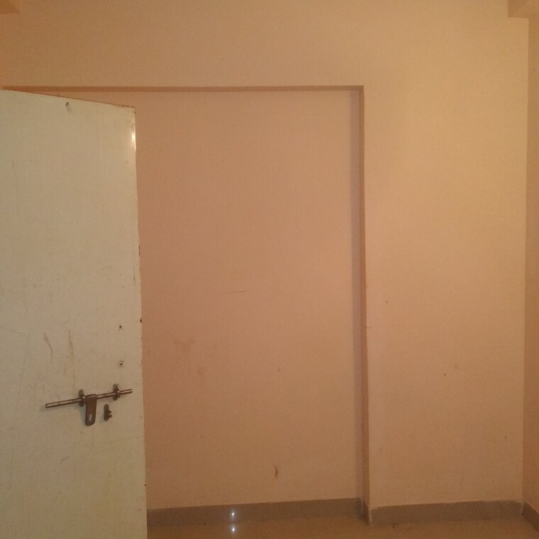 Room, new-mhada-tower 1 Bedroom 420 Sq.Ft. Apartment In Malad West Mumbai 9632698