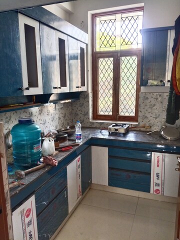 Kitchen in 2.5 BHK Apartment at RWA Apartments Sector 27, Sector 27 – for Rent