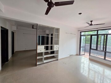 Room in 3 BHK Apartment at Amrapali Zodiac, Sector 120 – for Rent