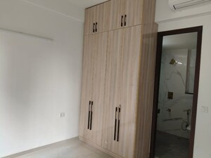 Bathroom in 3 BHK Apartment at Smart World Orchard, Sector 61 – for Rent