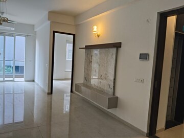 3 BHK Apartment For Rent in Smart World Orchard, Sector 61