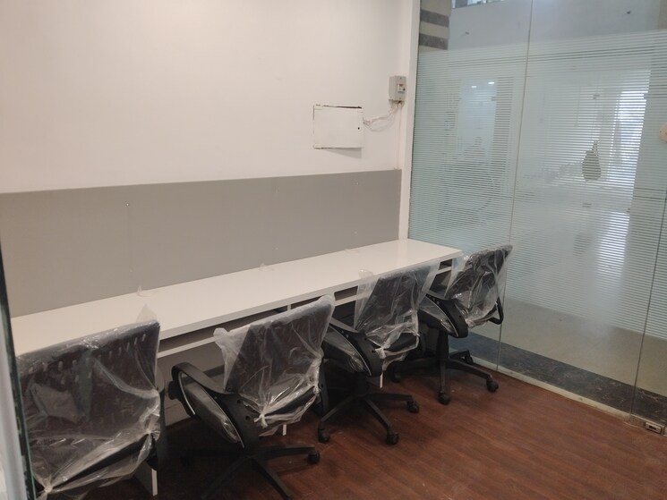 Gym, netaji subhash place Commercial Office Space 398 Sq.Ft. In Netaji Subhash Place Delhi 9632729