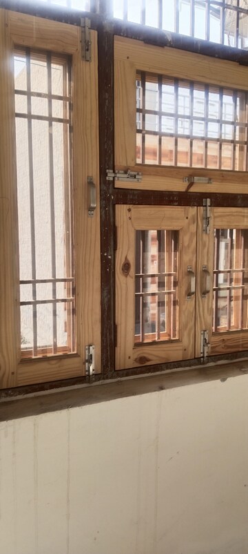 Building Lobby in 2 BHK Independent House at New Friends Colony, Sanjay Nagar – for Sale