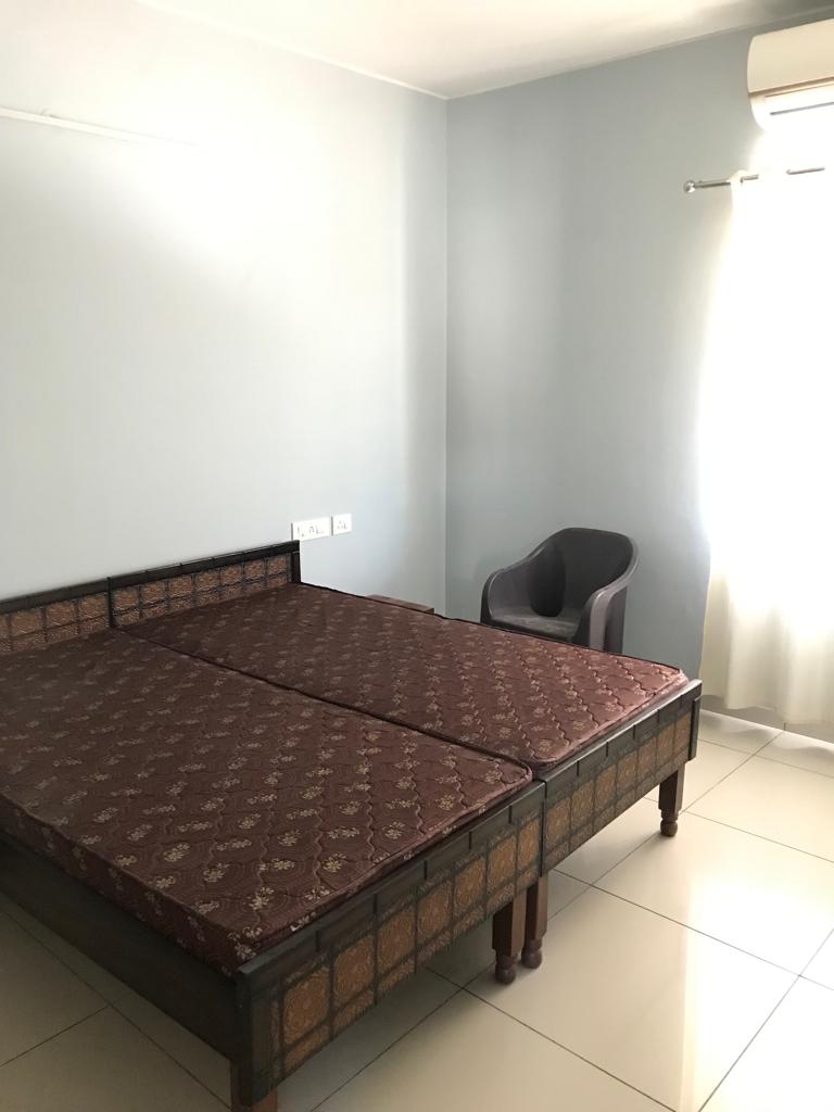 2 BHK + Pooja Room Independent House For Rent in Sector 13