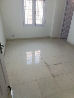 Bathroom in 3 BHK Apartment at Tulip Orange, Sector 70 – for Rent