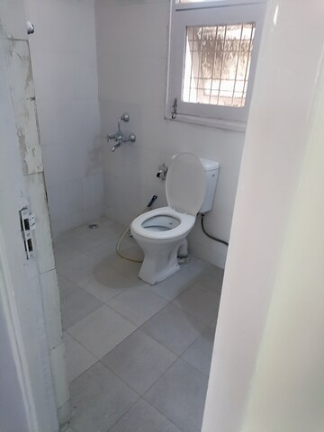 Bathroom in 3 BHK Apartment at Tulip Orange, Sector 70 – for Rent
