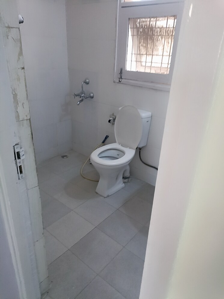 Bathroom, tulip-orange 3 Bedroom 1137 Sq.Ft. Apartment In Sector 70 Gurgaon 9632752