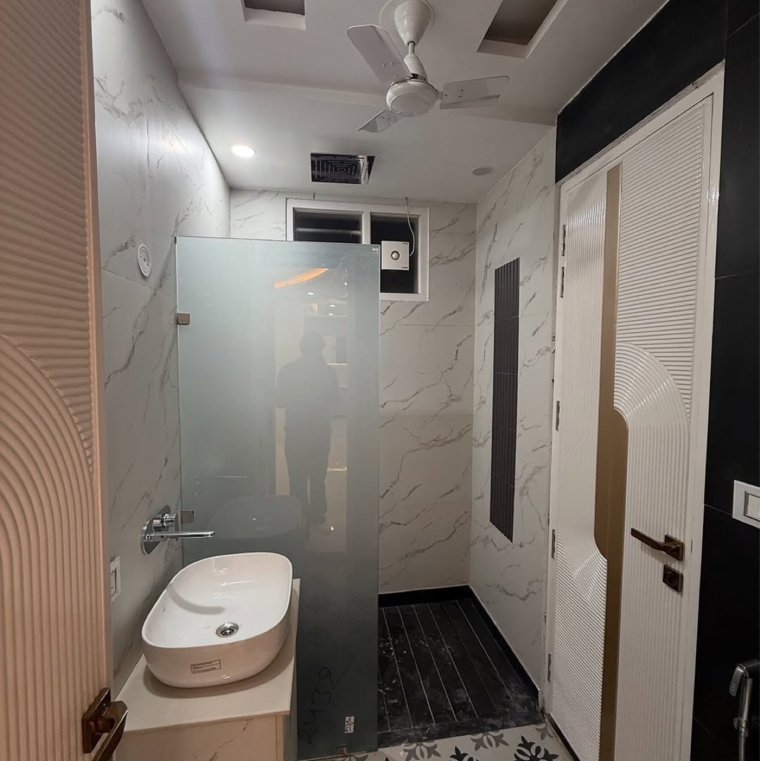 Bathroom, sector 85 4 Bedroom 350 Sq.Ft. Builder Floor In Sector 85 Faridabad 9632767