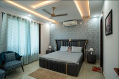 3 BHK + Servant Room Independent House For Sale in Sector 135