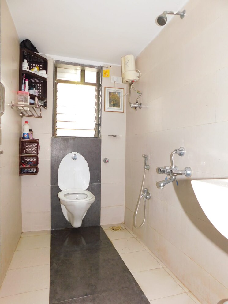 Bathroom, raj-atlantis 2 Bedroom 1080 Sq.Ft. Apartment In Mira Road East Thane 9632777