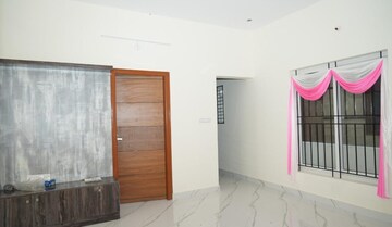 Room in 5 BHK Independent House at Banjara Layout – for Sale