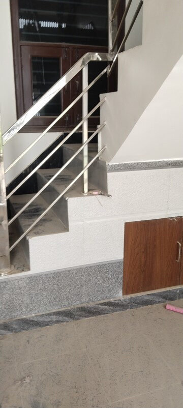 2.5 BHK Independent House For Sale in New Friends Colony, Sanjay Nagar