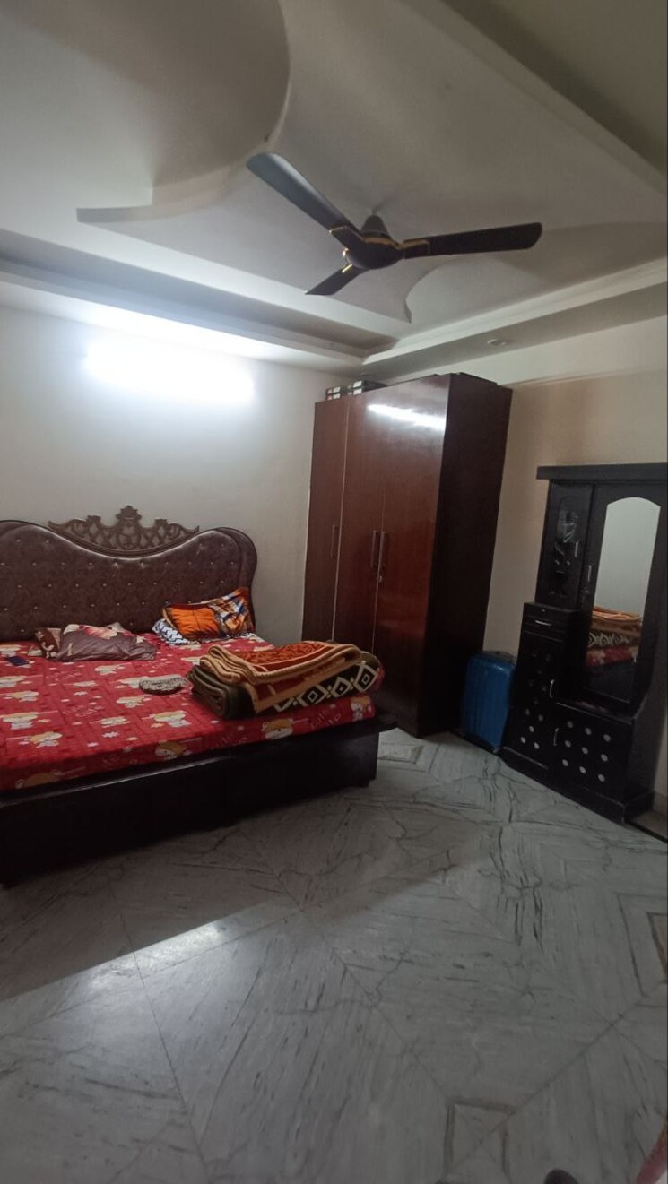 Bedroom, sainik colony 4 Bedroom 2250 Sq.Ft. Builder Floor In Sainik Colony Faridabad 9632775