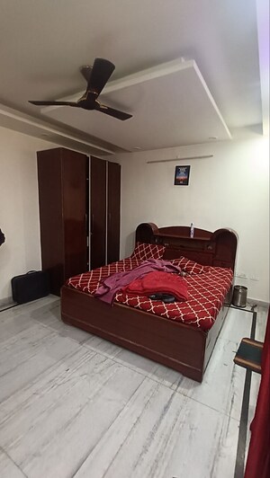 4 BHK Builder Floor For Rent in Sainik Colony