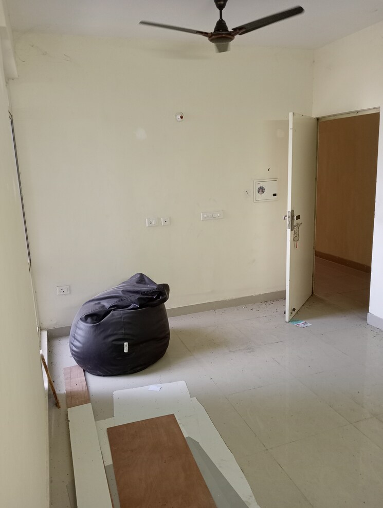 Master Bedroom, conscient-habitat-78 3 Bedroom 750 Sq.Ft. Apartment In Sector 78 Faridabad 9632802