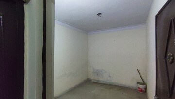 Room in 2 BHK Independent House at Mohan Garden – for Sale