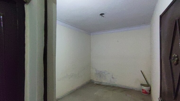 Room, mohan garden 2 Bedroom 25 Sq.Yd. Independent House In Mohan Garden Delhi 9632845