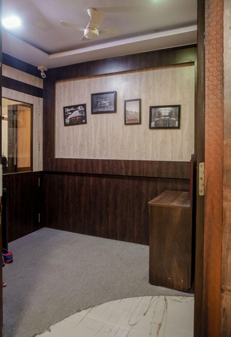 Floor Plan, mahaavir-icon Commercial Office Space 1000 Sq.Ft. In Cbd Belapur Sector 15 Navi Mumbai 9632823