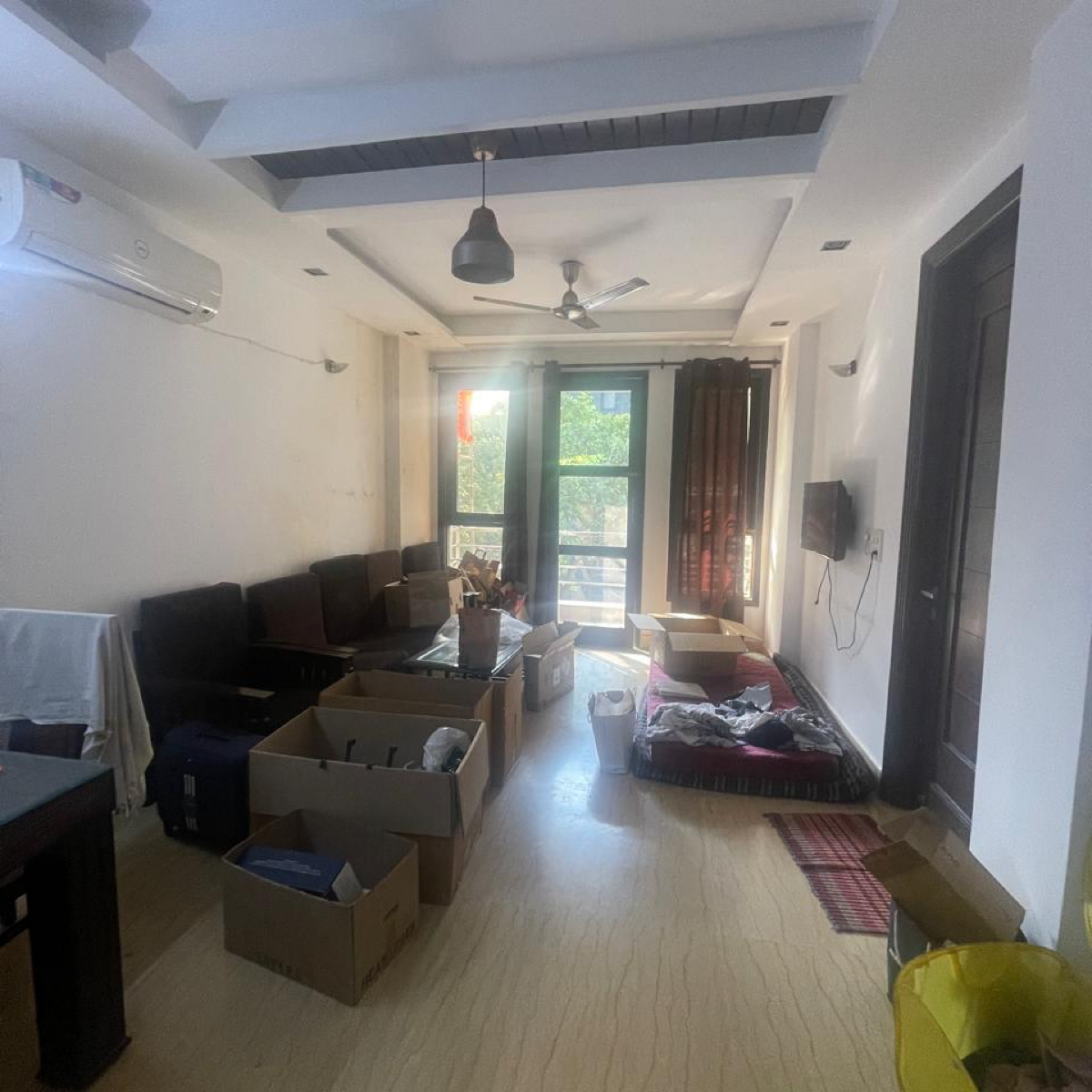 6 BHK + Servant Room Builder Floor For Sale in Nehru Enclave