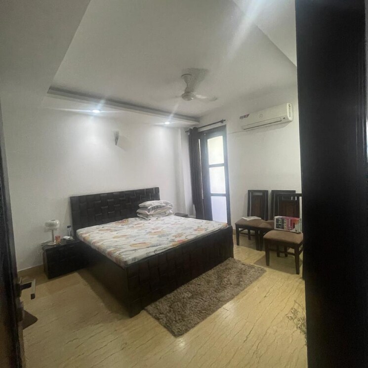 Bedroom, nehru enclave 6 Bedroom 5000 Sq.Ft. Builder Floor In Nehru Enclave Delhi 9632820