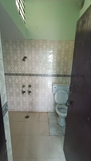 Bathroom in 4 BHK Independent House at Sainik Colony – for Rent